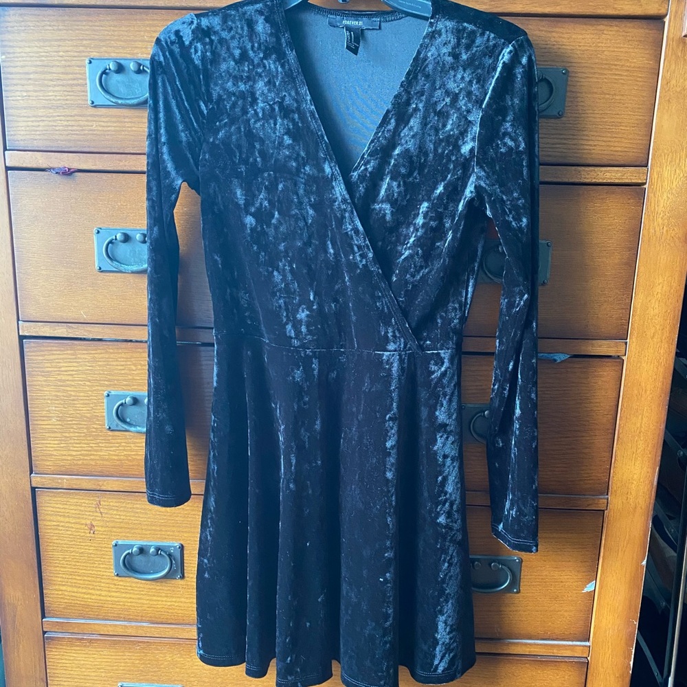 Black velvet dress